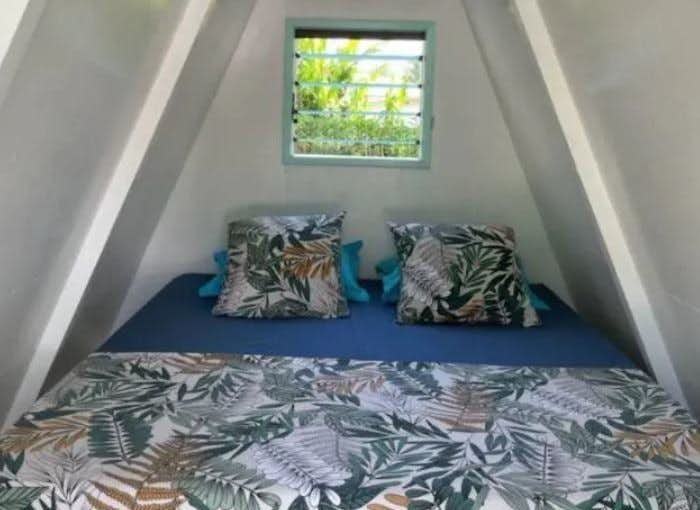 Private tipi bungalow